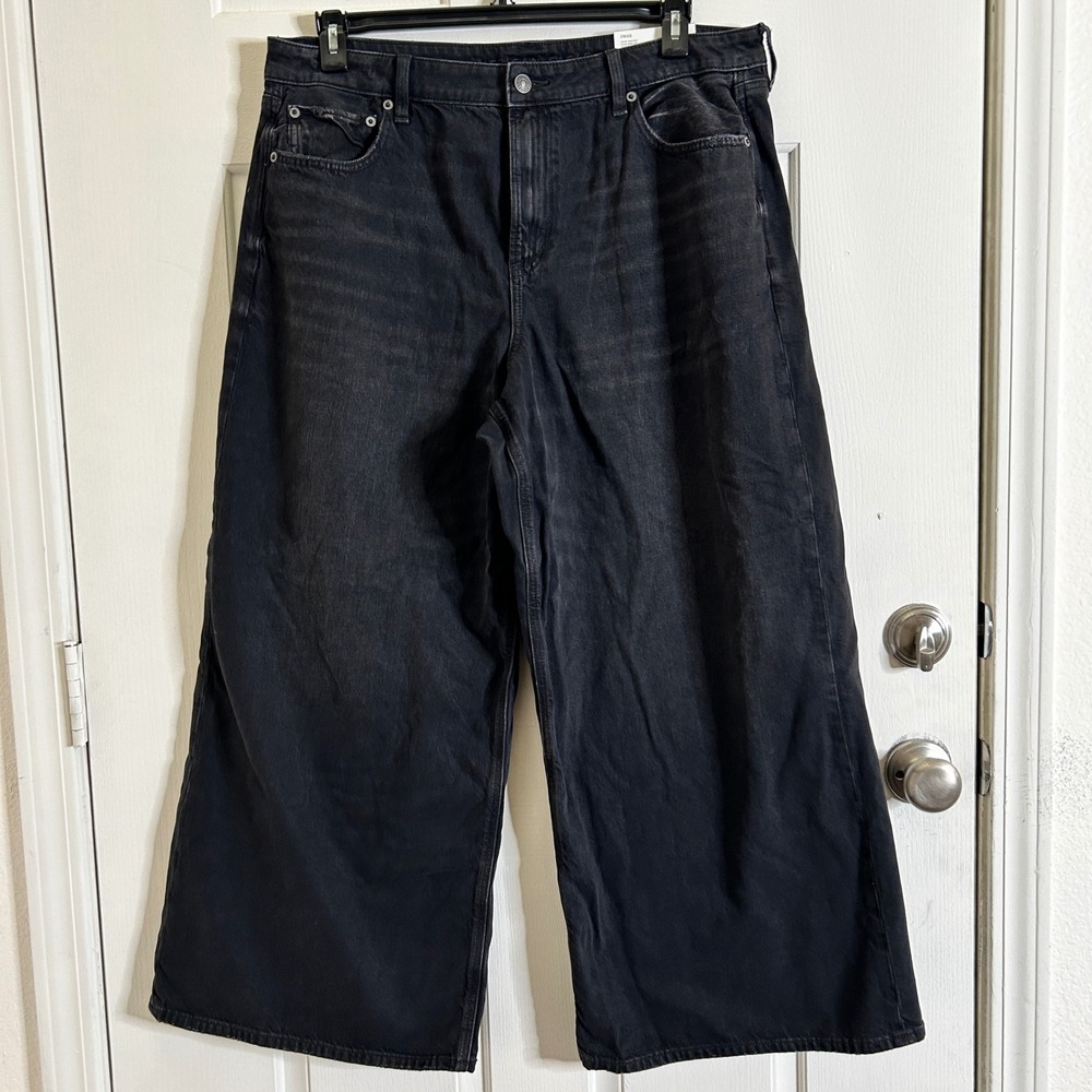 American Eagle Ultra Wide Leg Jeans 16 Short Black Super High Rise Strigid NWT